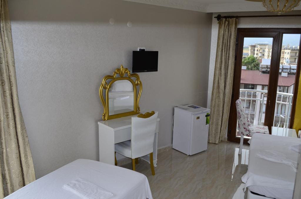Alev Palace Otel Arsuz 部屋 写真