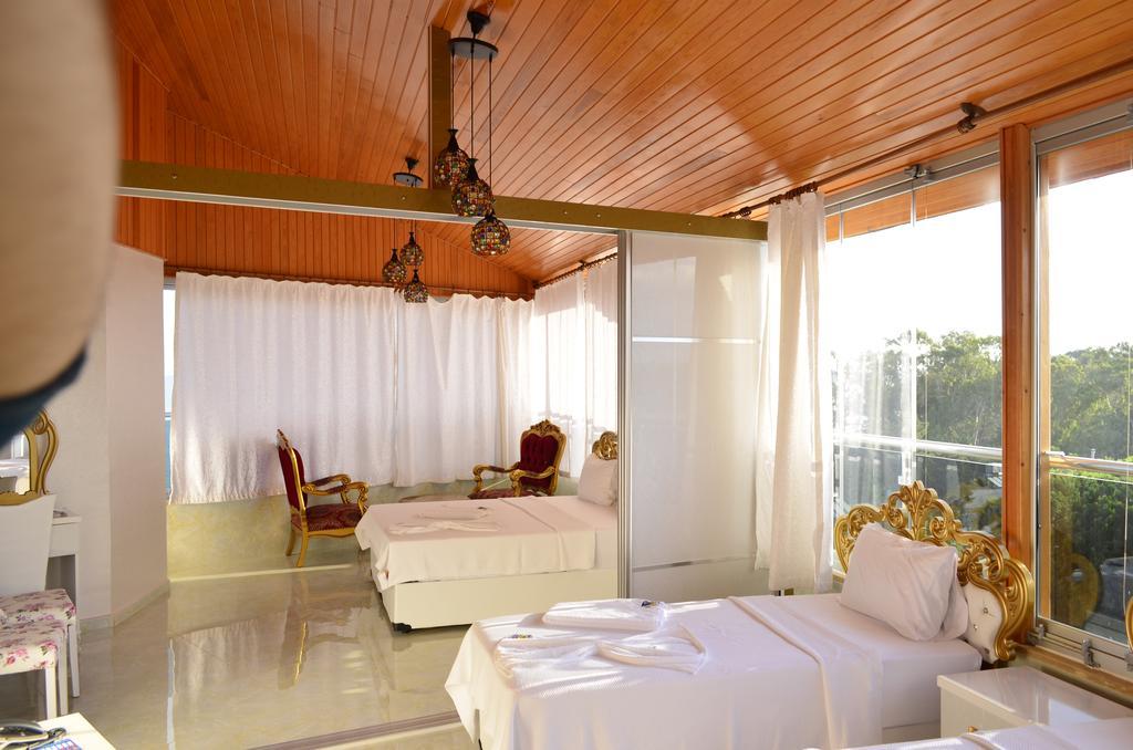 Alev Palace Otel Arsuz 部屋 写真